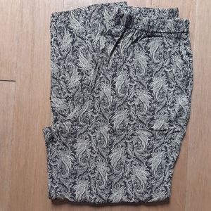 2/25***Jones NY Wide leg crop pants large